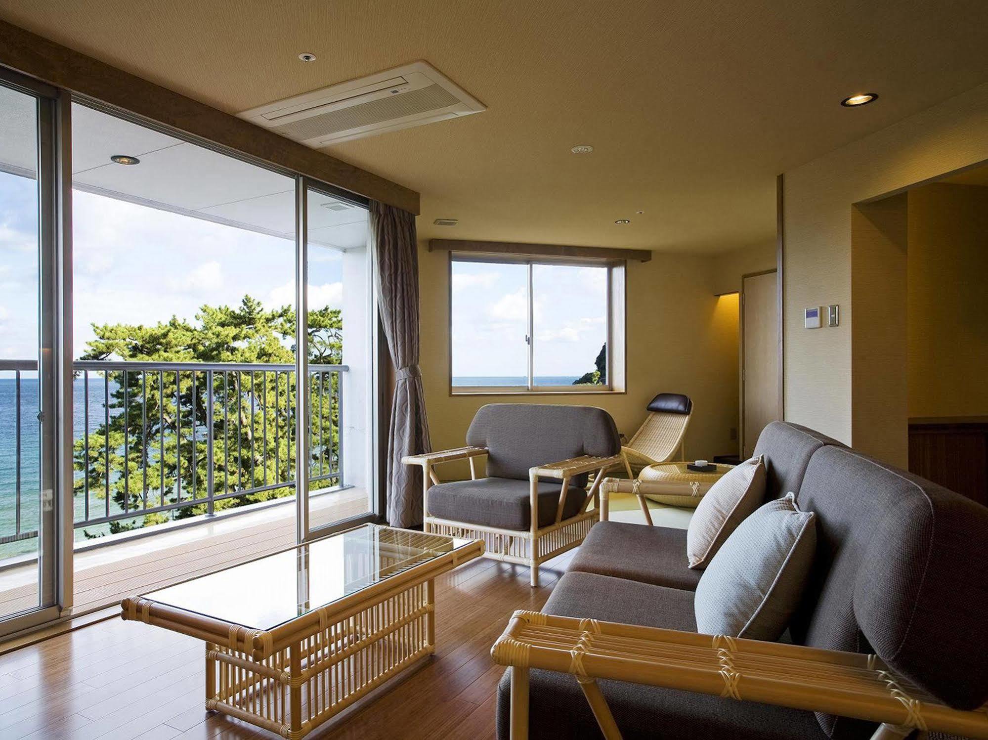 מלון Sumoto Yumekaiyu Awajishima מראה חיצוני תמונה